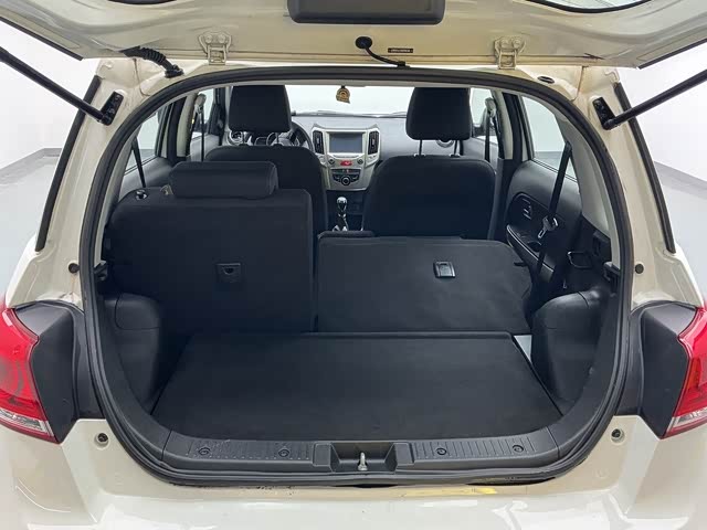 Haval H1 2017 #14 Haval H1 2017 car image #14