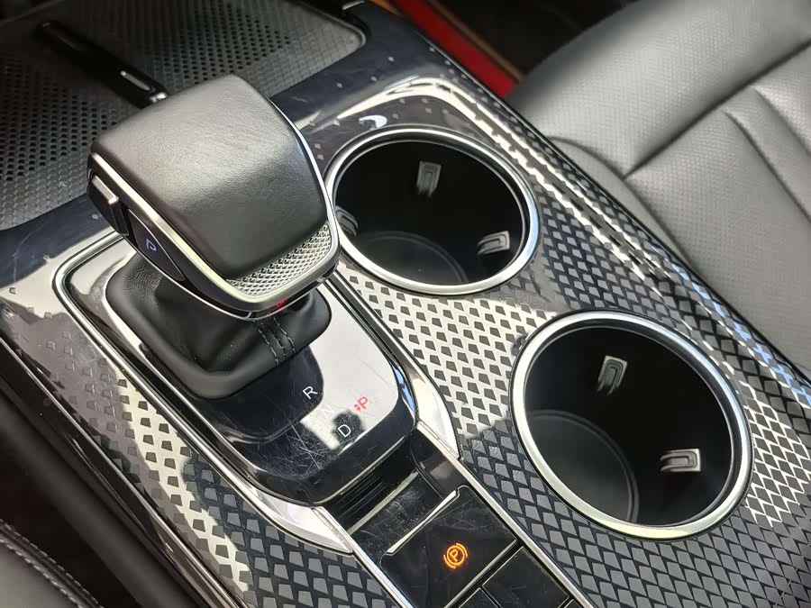 HongQi HS3 PHEV 2024 car image #14