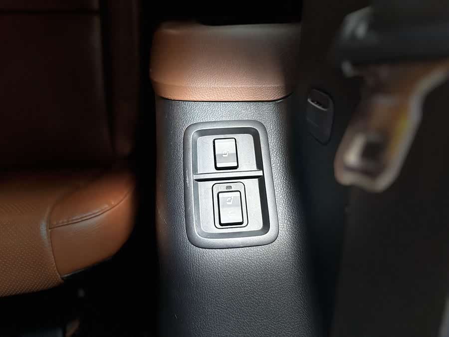 Toyota Sequoia 2012 #14 Toyota Sequoia 2012 imagen de coche #14