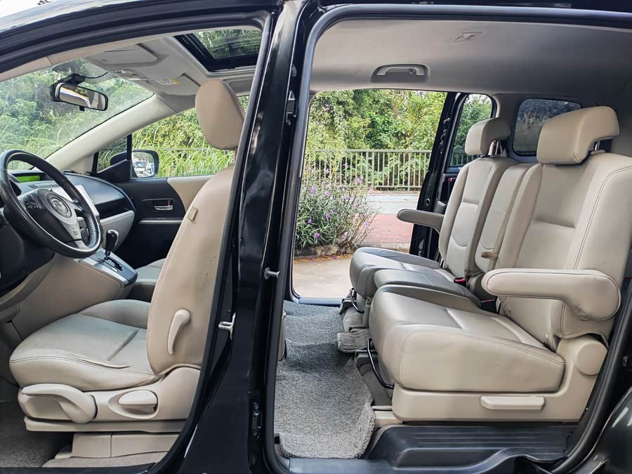 Mazda 5 2009 image de voiture #14