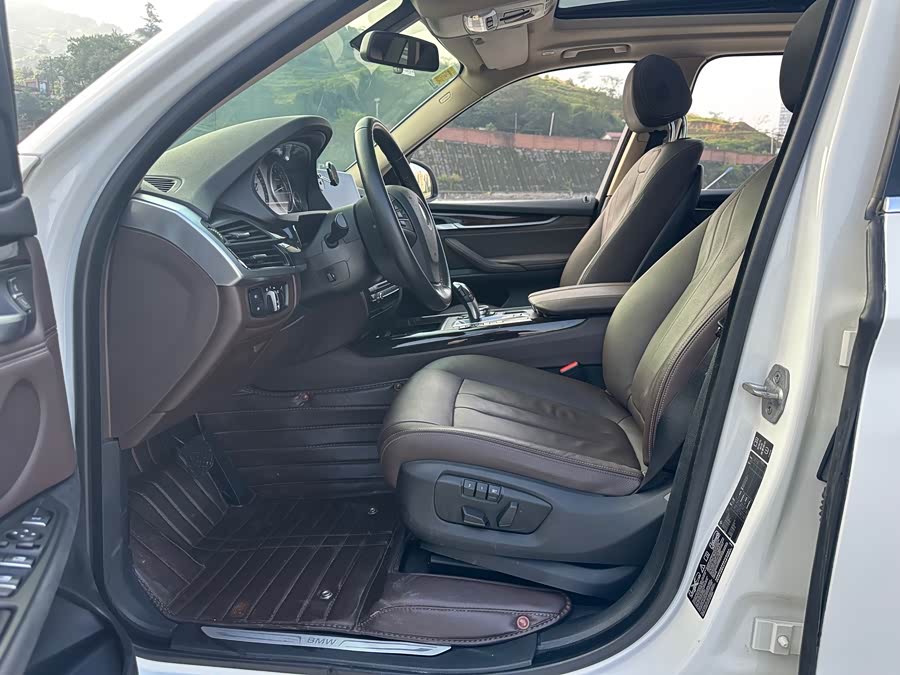 BMW X5 (Imported) 2015 #14 BMW X5 (Imported) 2015 car image #14