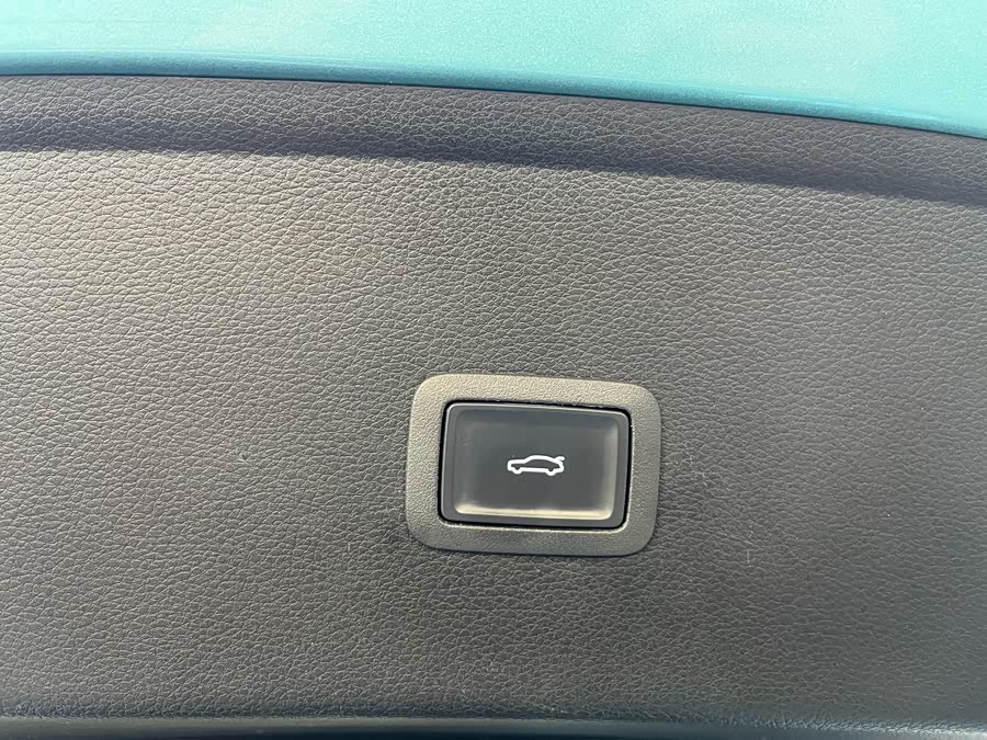 HongQi H6 2025 #14 HongQi H6 2025 car image #14