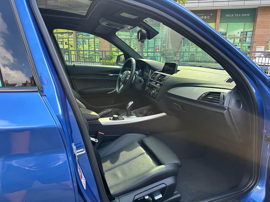 BMW 1 Series (Imported) 2017 car image #14