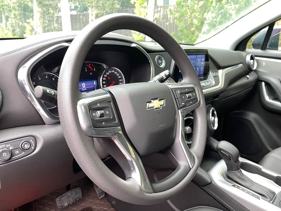 Chevrolet Blazer 2021 car image #14