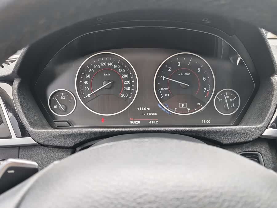 BMW 3 Series 2017 immagine di auto #14