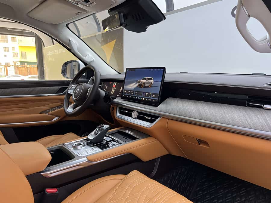 Tank 500 New Energy 2024 #14 Tank 500 New Energy 2024 car image #14