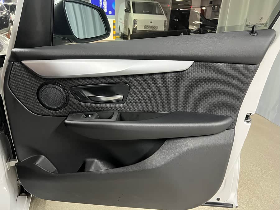 BMW 2 Series Tourer 2018 #14 BMW 2 Series Tourer 2018 car image #14