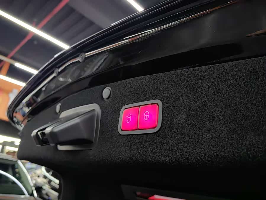 Mercedes-Benz S Class 2017 immagine di auto #14