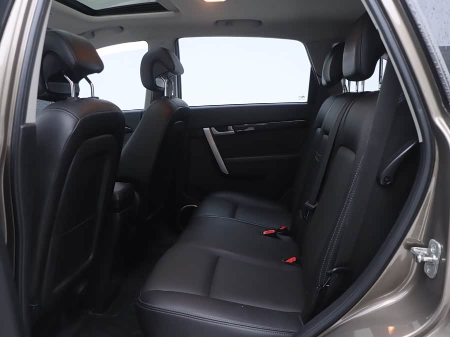 Chevrolet Captiva 2017 car image #14