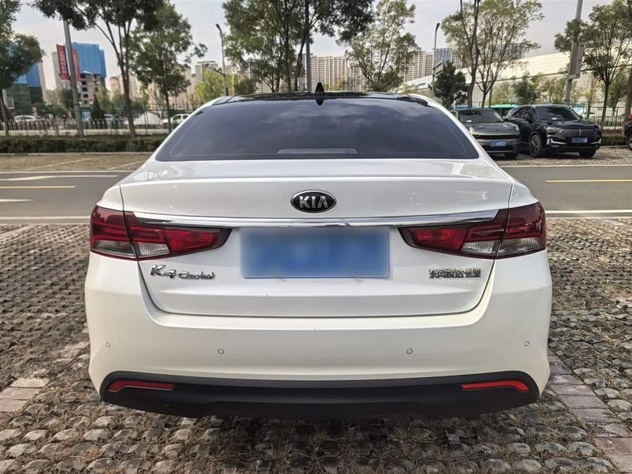 Kia K5 2019 imagen de coche #14