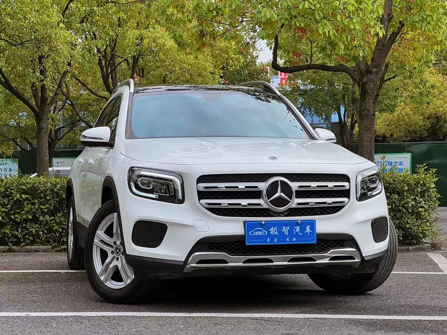 Mercedes-Benz GLB Class 2022 car image #14