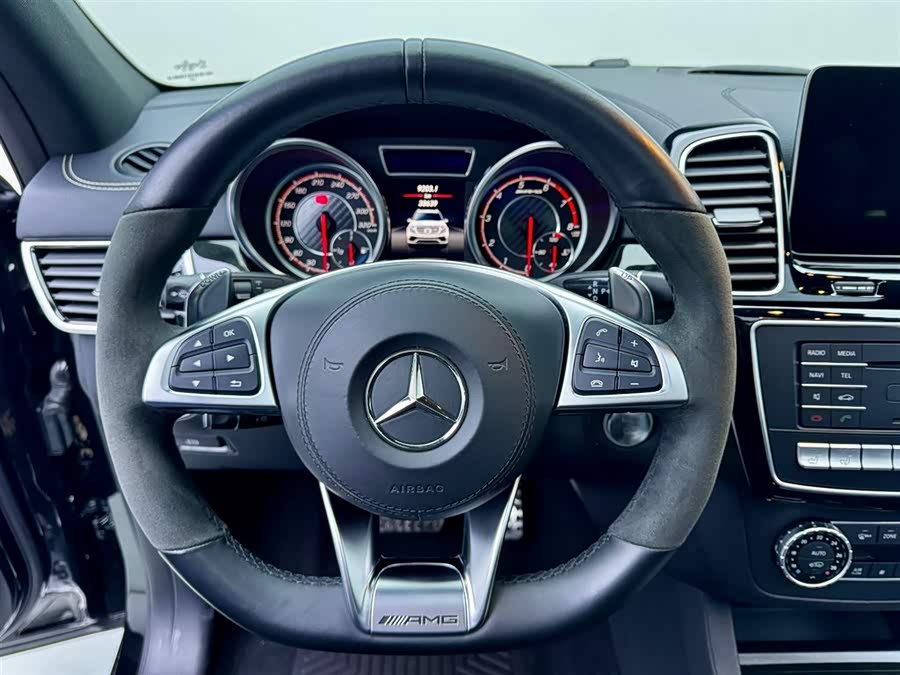 奔驰 奔驰GLS AMG 2018 汽车图片 #14