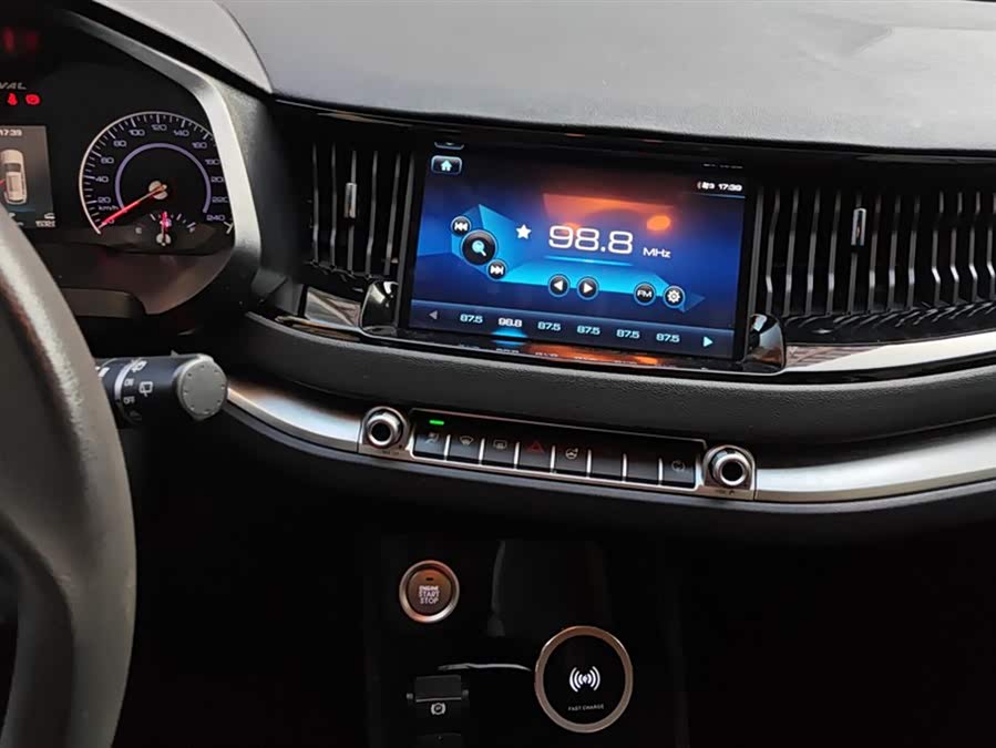 Haval H2s 2018 car image #14