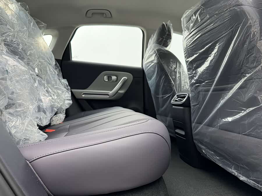 零跑汽车 零跑B01 汽车图片 #14