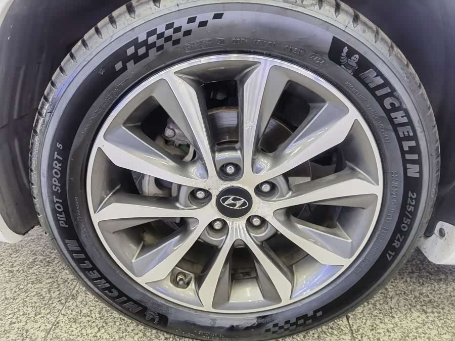 现代 索纳塔 2013 汽车图片 #14