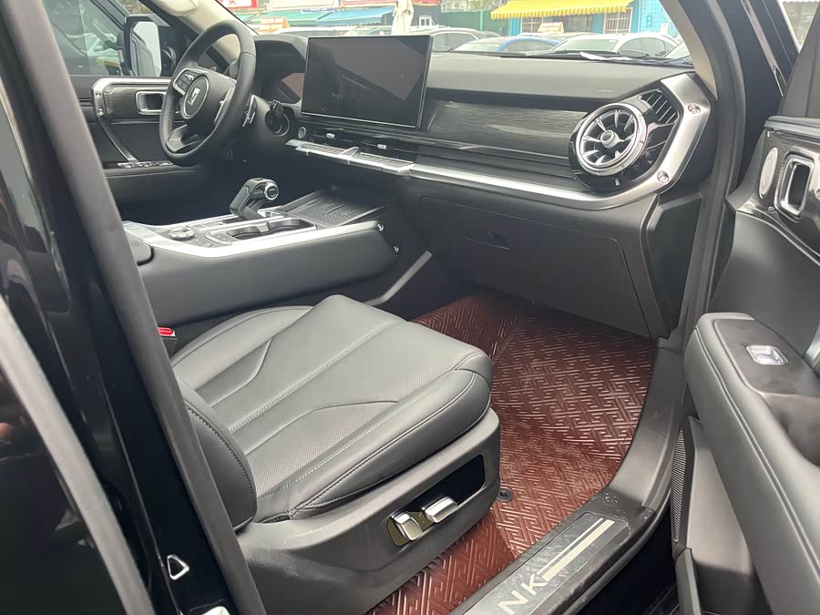 Tank 400 2025 صورة سيارة #14