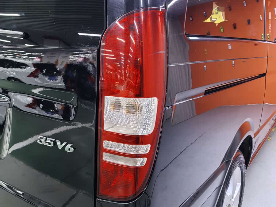 Mercedes-Benz Viano 2012 imagen de coche #14