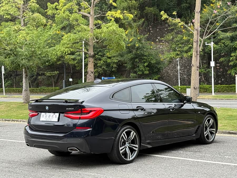 BMW 6 Series GT 2023 car image #14