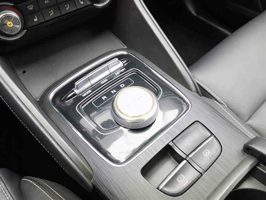 MG EZS Electric 2019 #14 MG EZS Electric 2019 car image #14