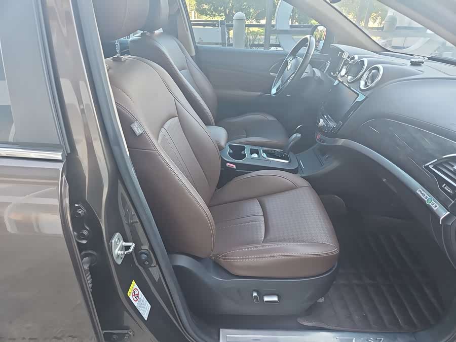 BYD S7 2017 car image #14