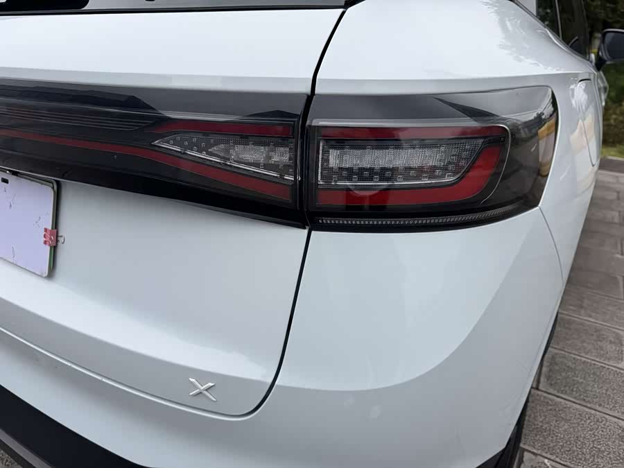 Volkswagen ID.4 X 2023 #14 Volkswagen ID.4 X 2023 immagine di auto #14