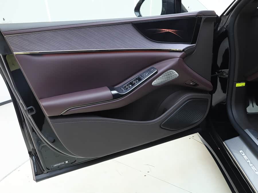 Denza Z9GT 2024 #14 Denza Z9GT 2024 immagine di auto #14