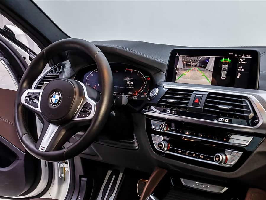 BMW X4 2020 immagine di auto #14