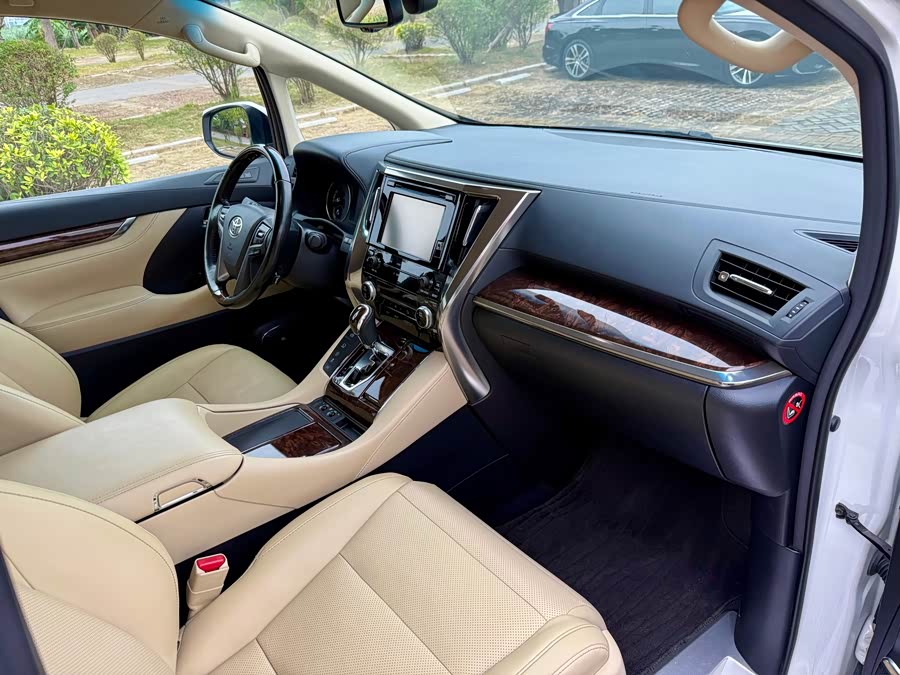 丰田 埃尔法 2018 汽车图片 #14