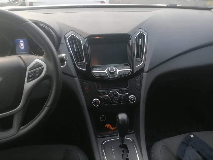 Chery Arrizo 7e 2016 immagine di auto #14