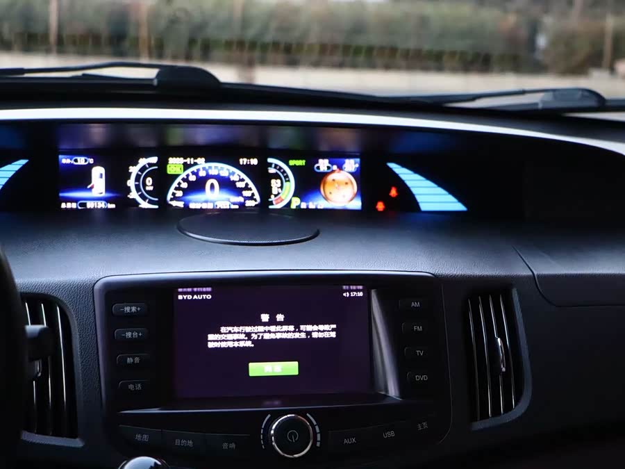 BYD e6 2016 #14 BYD e6 2016 car image #14