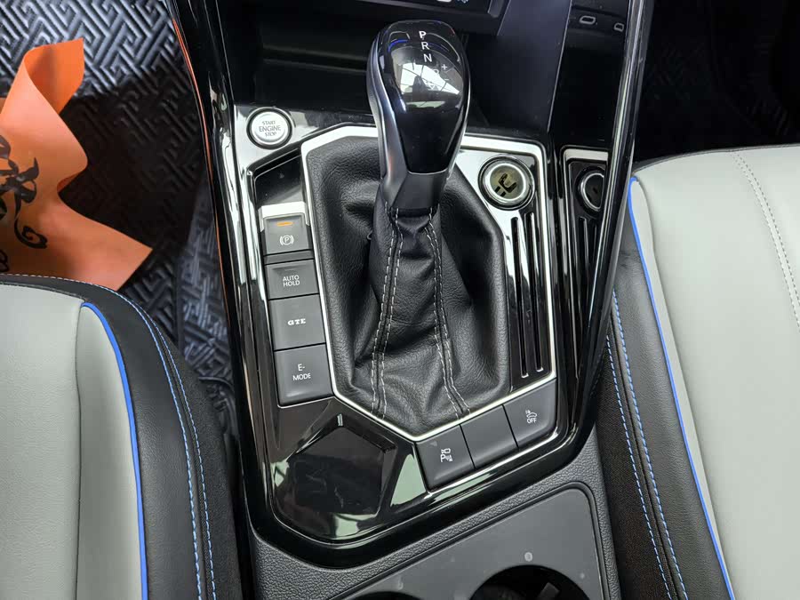 Volkswagen Tayron GTE 2022 car image #14