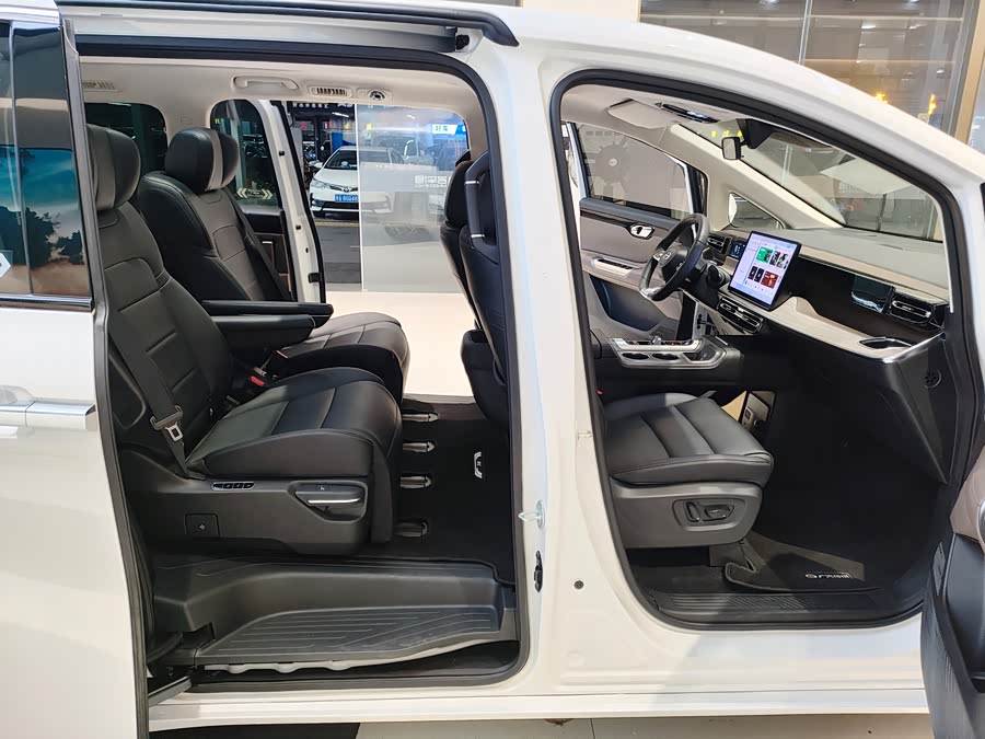 GAC Trumpchi E8 2024 car image #14