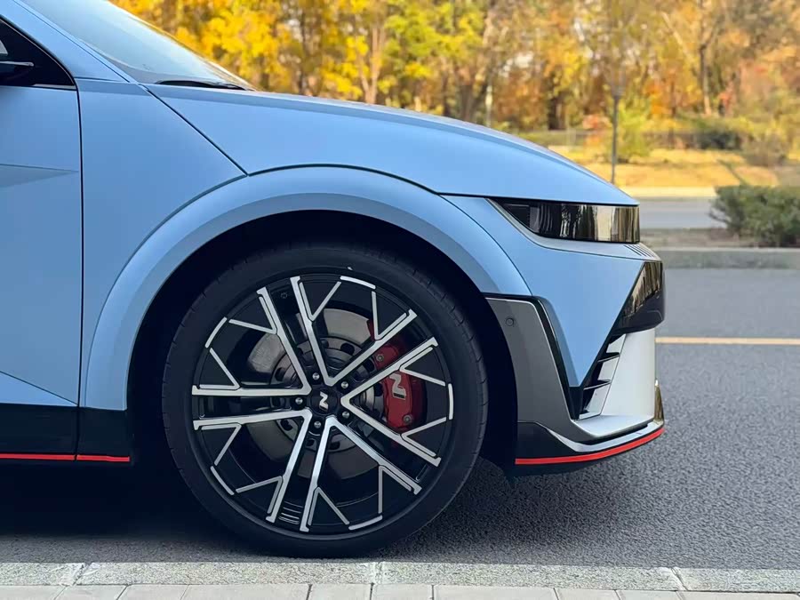 Hyundai IONIQ 5 N 2025 car image #14