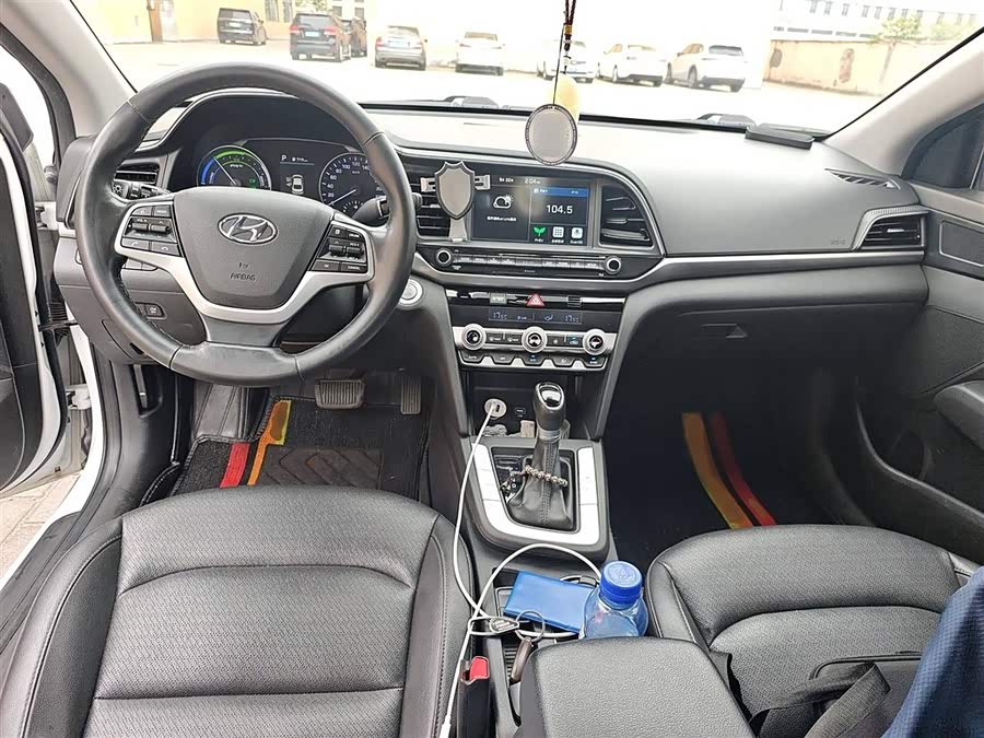 Hyundai Elantra AD PHEV 2021 #14 Hyundai Elantra AD PHEV 2021 car image #14