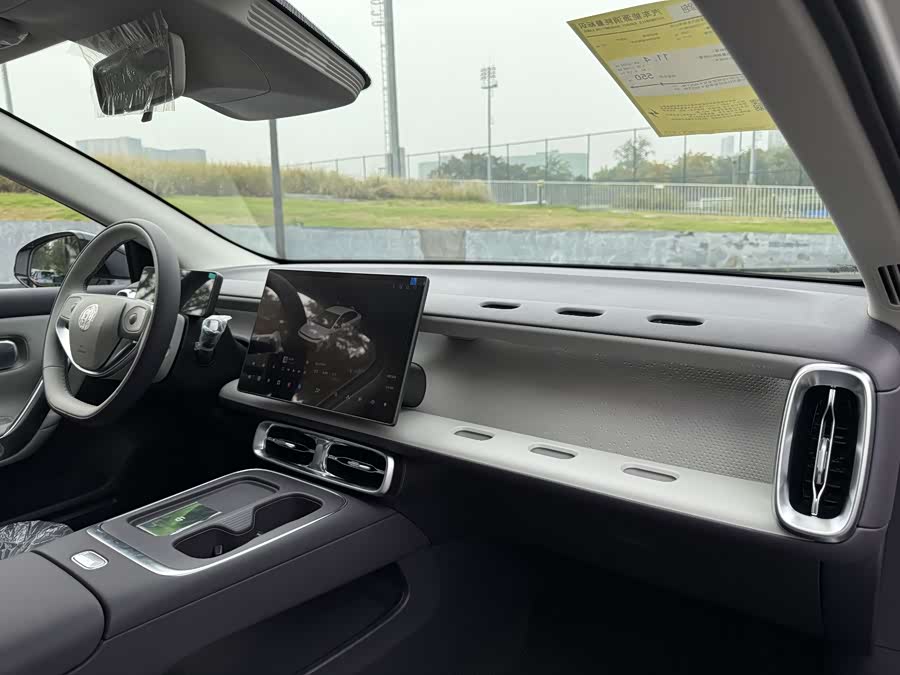 零跑汽车 零跑B01 汽车图片 #14