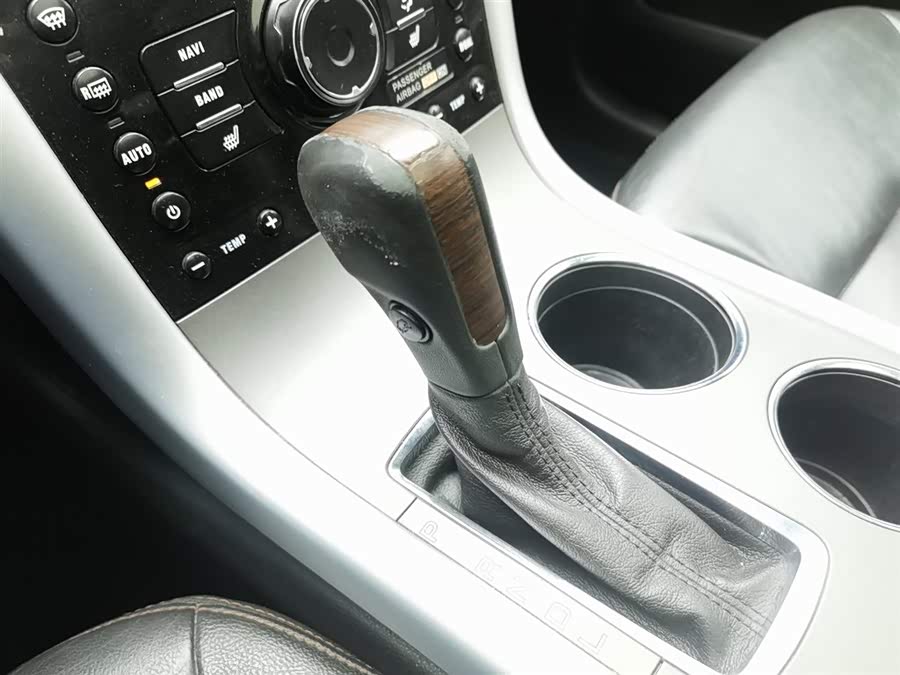 Ford Edge (Imported) 2013 immagine di auto #14