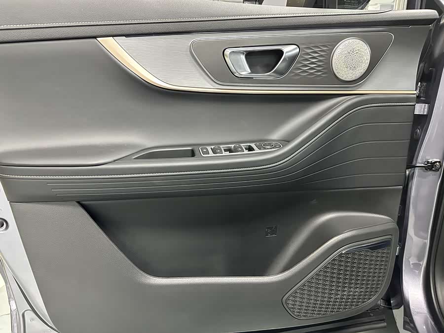 Chery Omoda #14 Chery Omoda car image #14