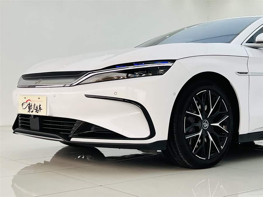 BYD Han 2022 immagine di auto #14