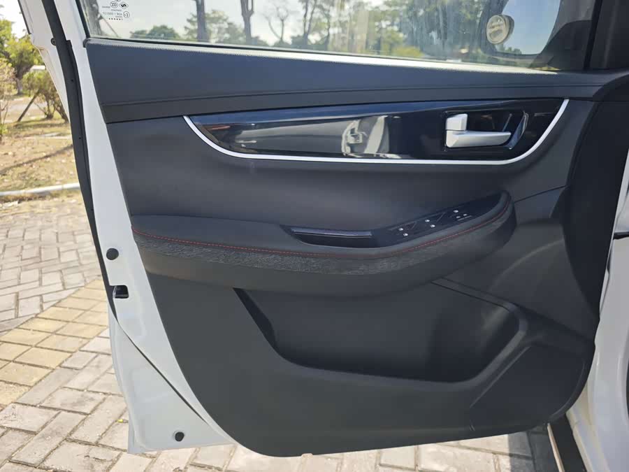 Forthing SX6 2019 صورة سيارة #14