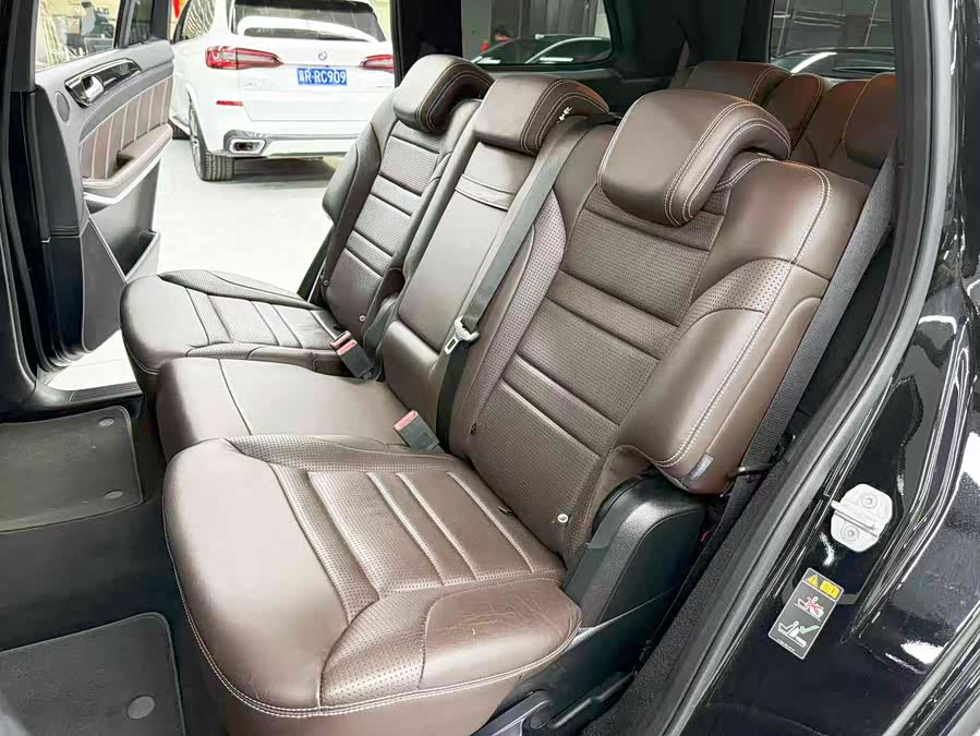 Mercedes-Benz GLS AMG 2017 #14 Mercedes-Benz GLS AMG 2017 car image #14