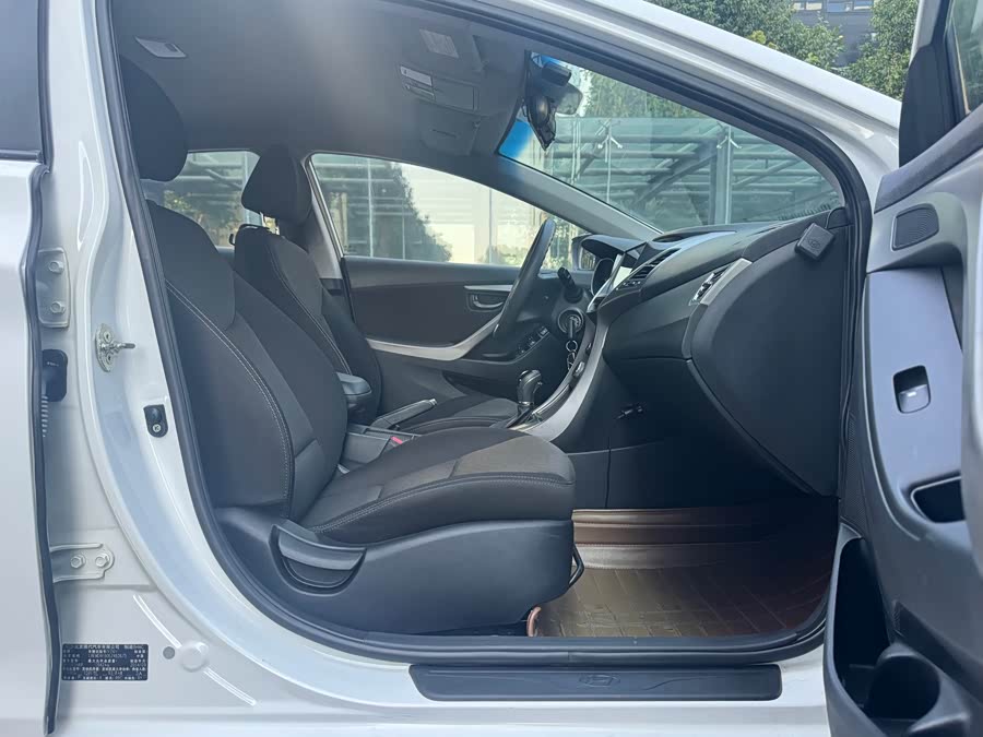 Hyundai Elantra MD 2014 #14 Hyundai Elantra MD 2014 car image #14