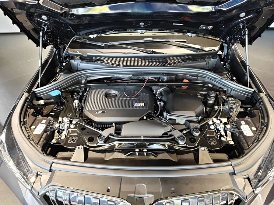 BMW X1 M35Li صورة سيارة #14