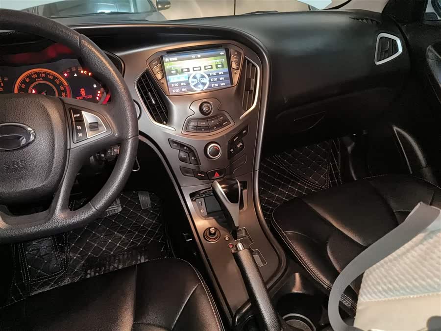 GAC Trumpchi GA3 2014 car image #14