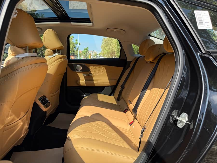 Chery Arrizo 8 Pro 2025 #14 Chery Arrizo 8 Pro 2025 car image #14