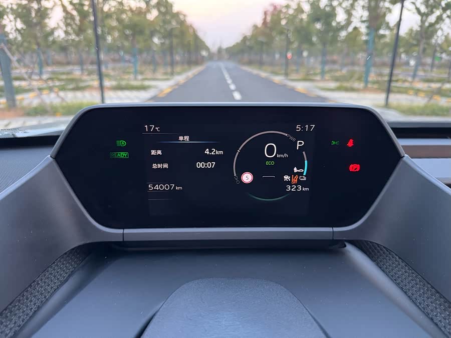 Toyota bZ4X 2022 immagine di auto #14