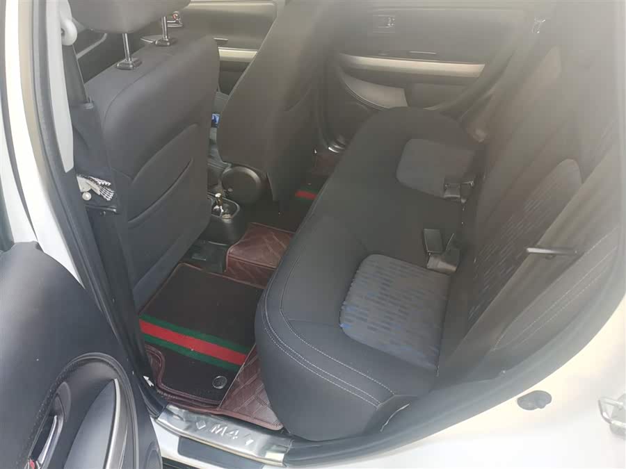 Haval H1 2016 car image #14