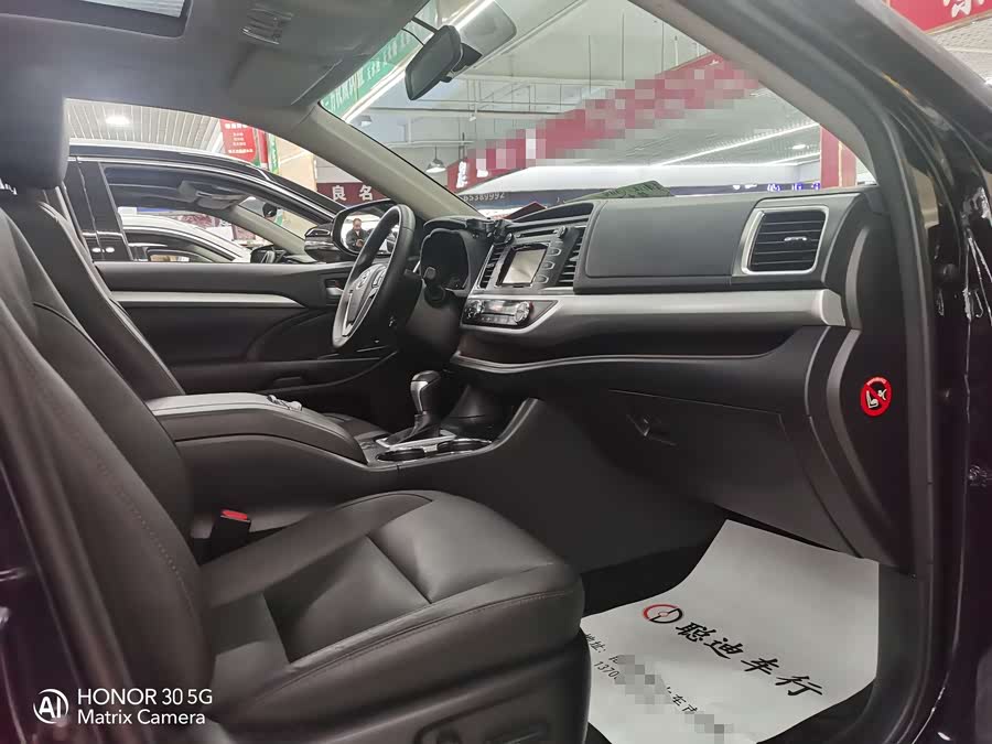 Toyota Highlander 2017 car image #14