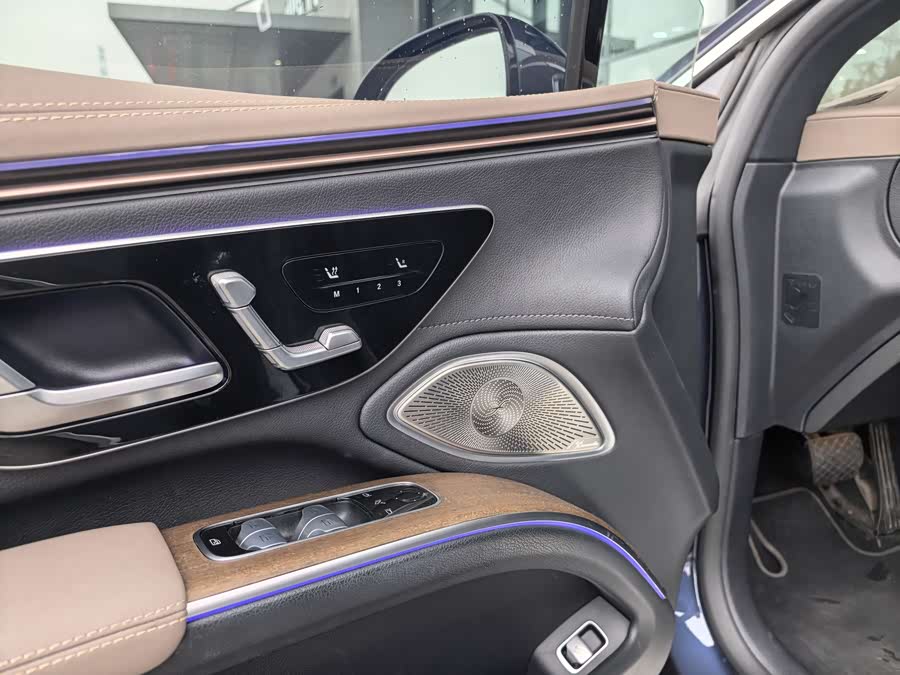 Mercedes-Benz EQS Class 2023 #14 Mercedes-Benz EQS Class 2023 car image #14