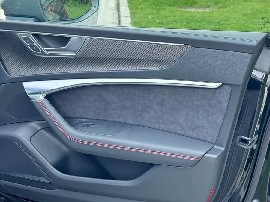 Audi RS 7 2025 car image #14