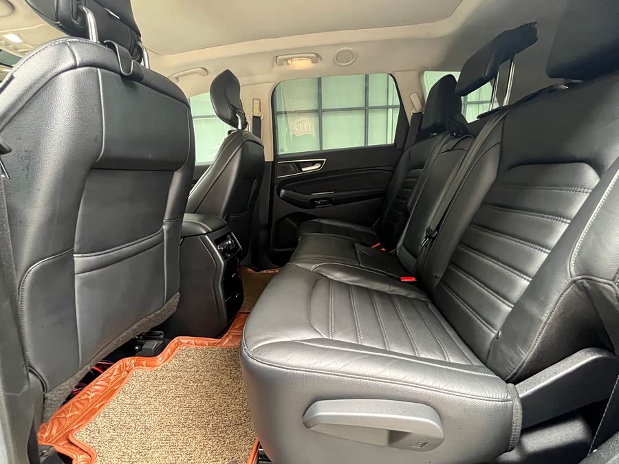 Ford Edge 2017 صورة سيارة #14